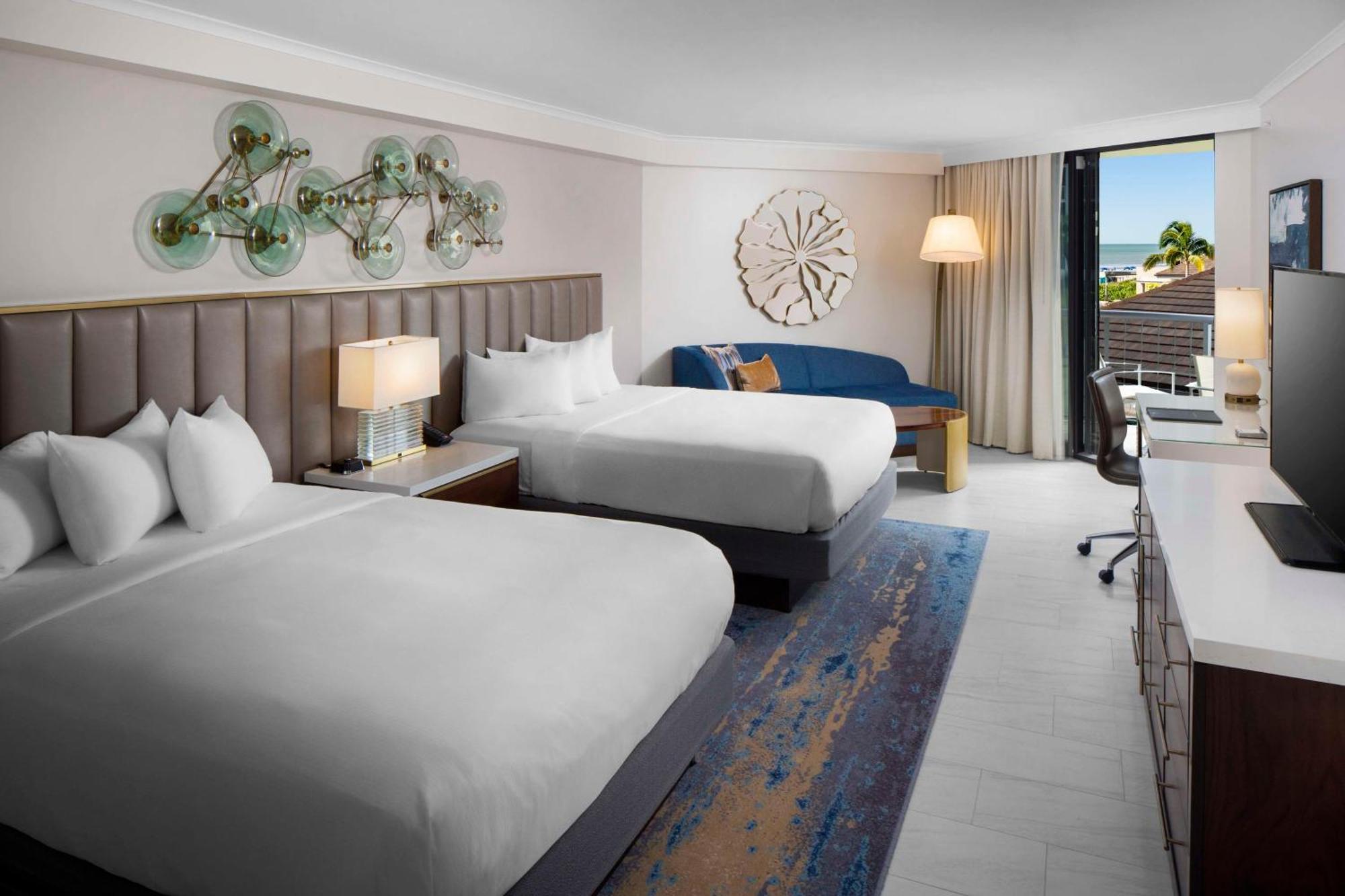 Hilton Marco Island Beach Resort And Spa Exterior photo